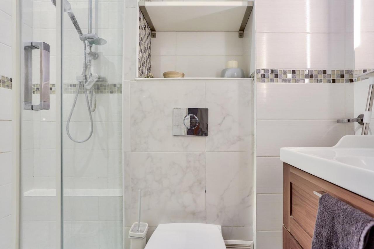 Studio - Appartement Quartier Tour Eiffel 3 Free Netflix Paris Bagian luar foto
